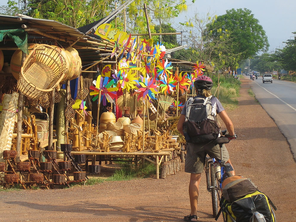 Roadside stall near Kabinburi